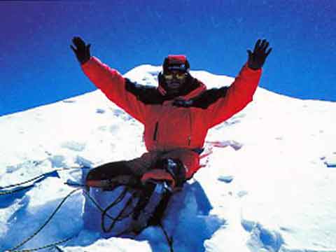 
Juanito Oiarzabal on Shishapangma Summit October 9, 1998 - Los 14 Ochomiles de Juanito Oiarzabal book

